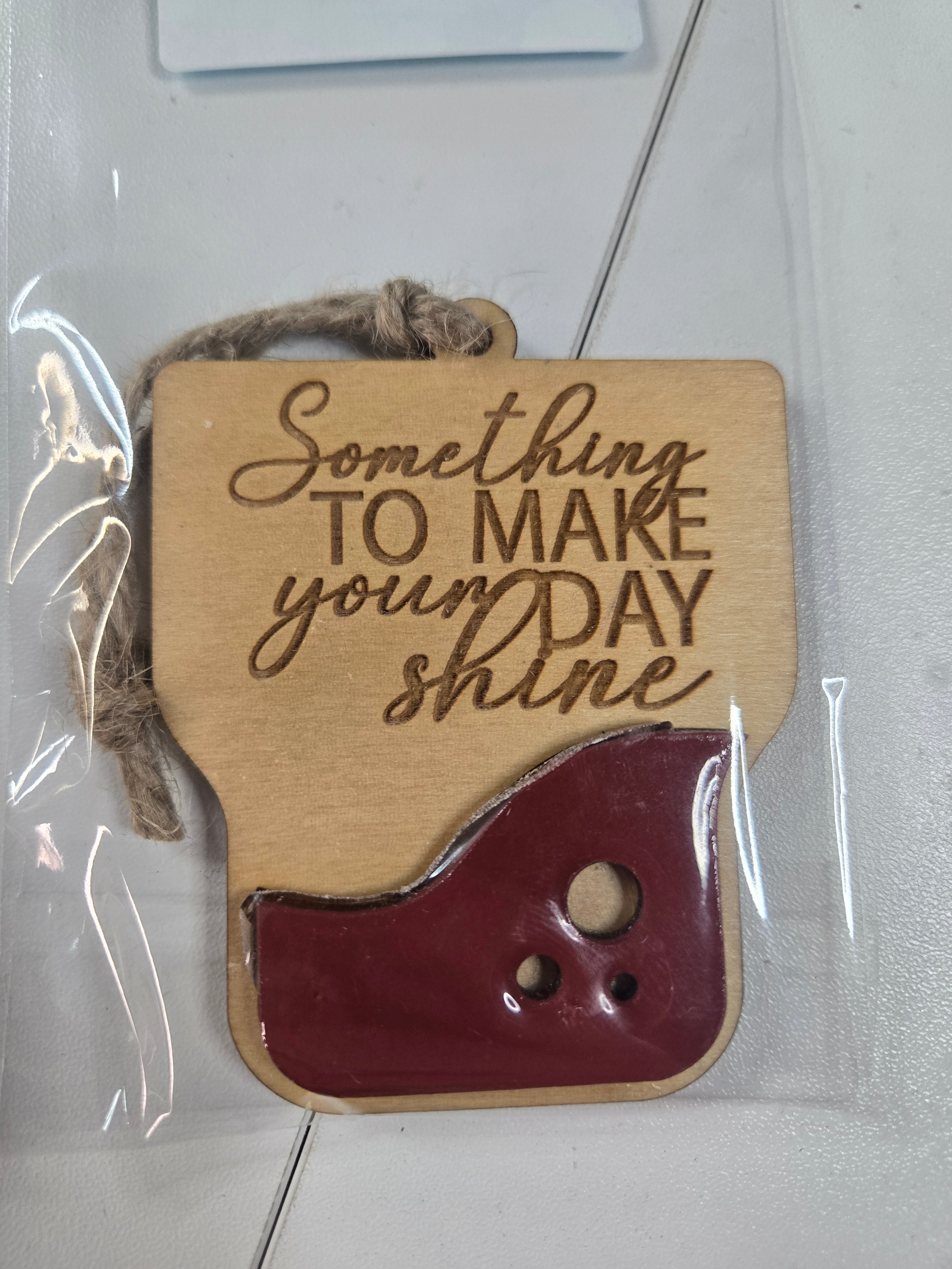 Wood & Resin Wine Bottle Tag